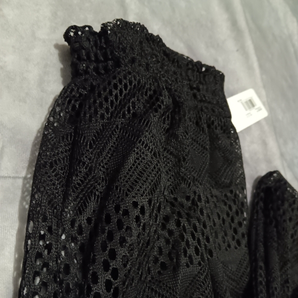 NWT Freshwater Crochet pants - Picture 2 of 9